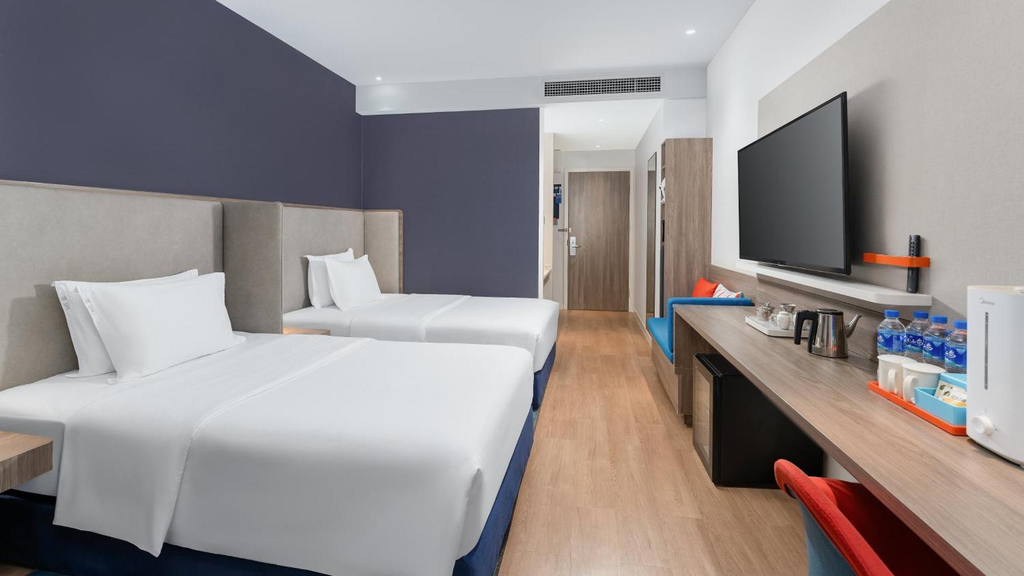 Holiday Inn Express Kunming West By Ihg Exterior foto